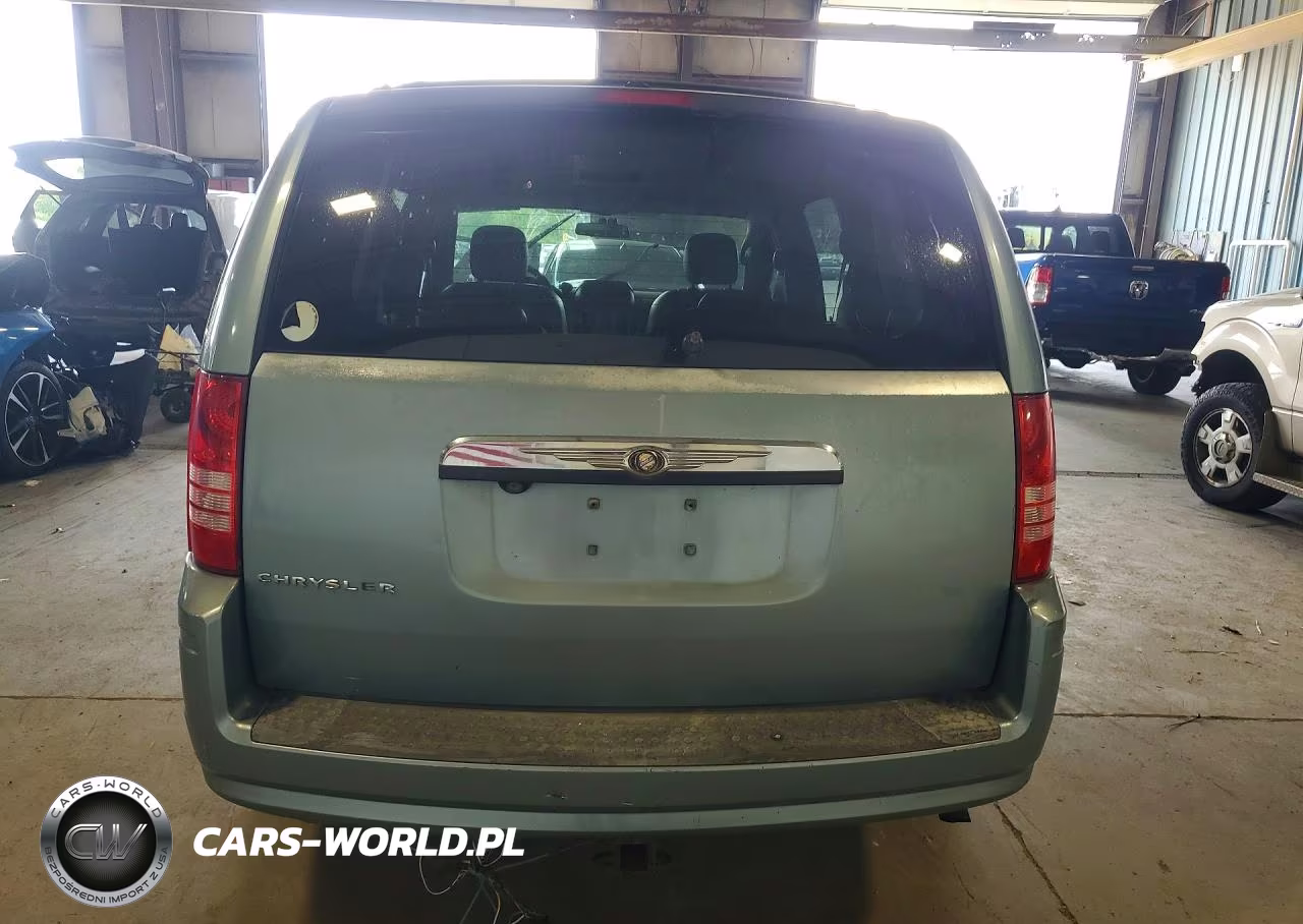 2009 Chrysler Town & Country Touring VIN:2A8HR541X9R675181 - 6