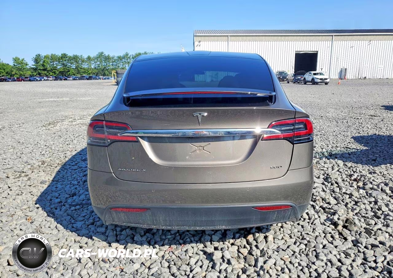 2016 Tesla Model X VIN:5YJXCBE28GF011111 - 6
