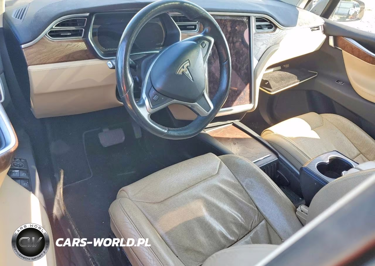 2016 Tesla Model X VIN:5YJXCBE28GF011111 - 8