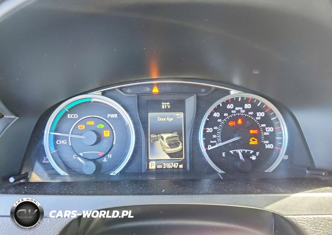 2015 Toyota Camry Hybrid Se VIN:4T1BD1FK5FU147102 - 9