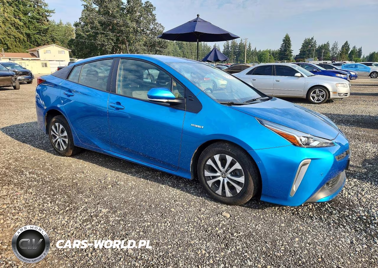 2021 Toyota Prius Xle Awd-E VIN:JTDL9MFU3M3025371 - 4