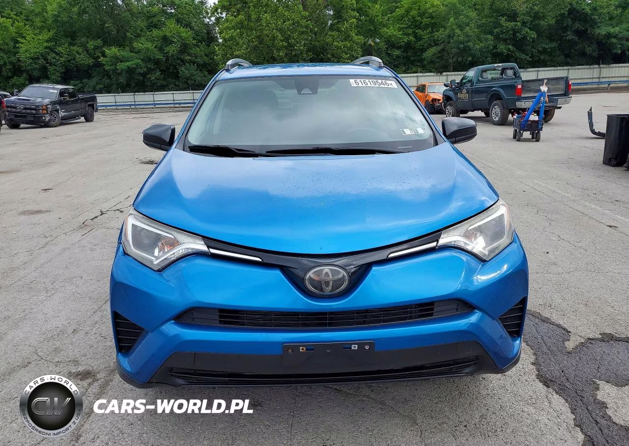 2018 Toyota Rav4 Le VIN:JTMBFREV7JJ180606 - 5