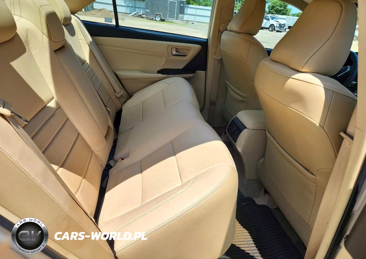2017 Toyota Camry Xle VIN:4T1BF1FK7HU694045 - 10