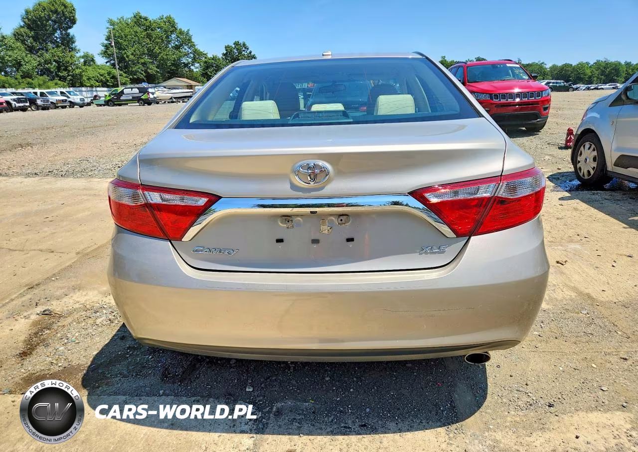 2017 Toyota Camry Xle VIN:4T1BF1FK7HU694045 - 6