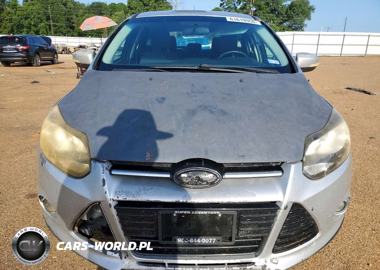 2012 Ford Focus Sel VIN:1FAHP3M22CL334602 - 5