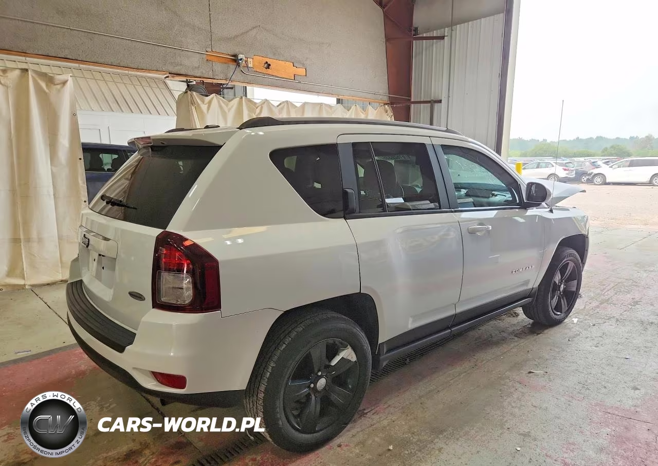 2017 Jeep Compass Latitude VIN:1C4NJDEB0HD111835 - 3