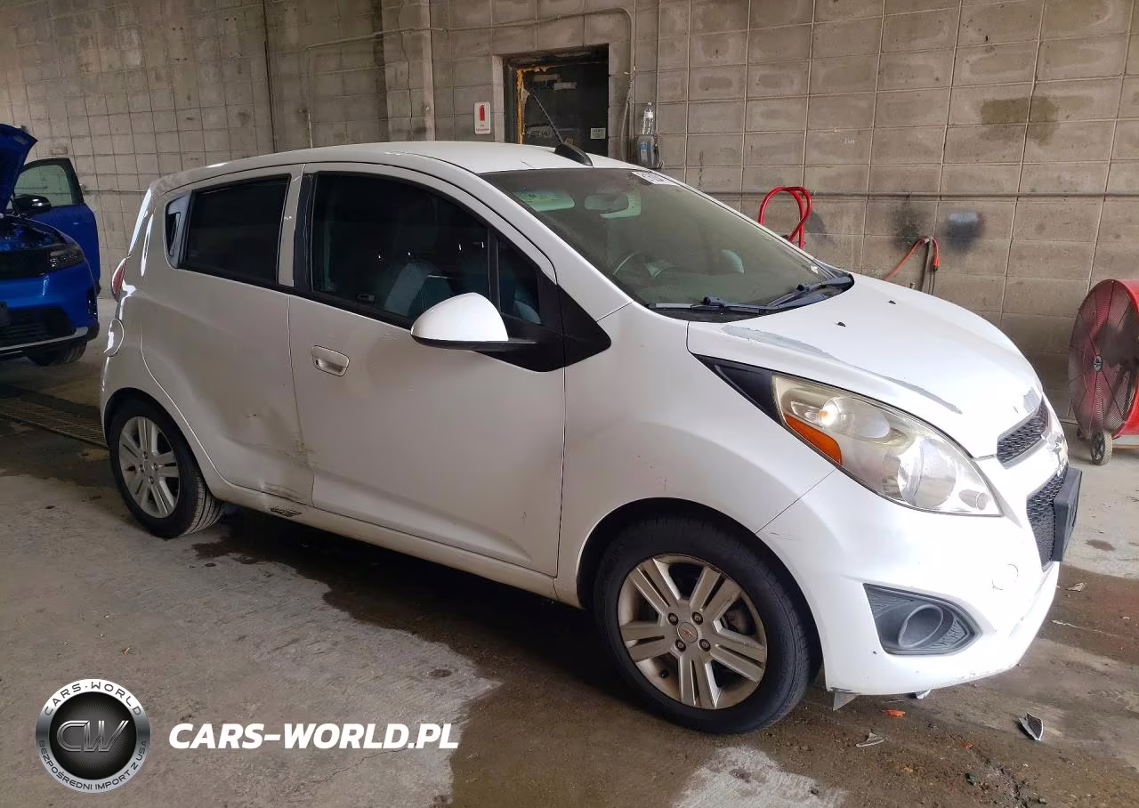 2015 Chevrolet Spark Ls VIN:KL8CB6S96FC737953 - 4
