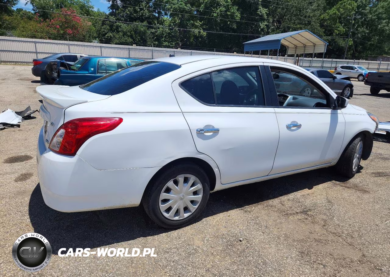 2015 Nissan Versa 1.6 Sv VIN:3N1CN7AP1FL880305 - 3