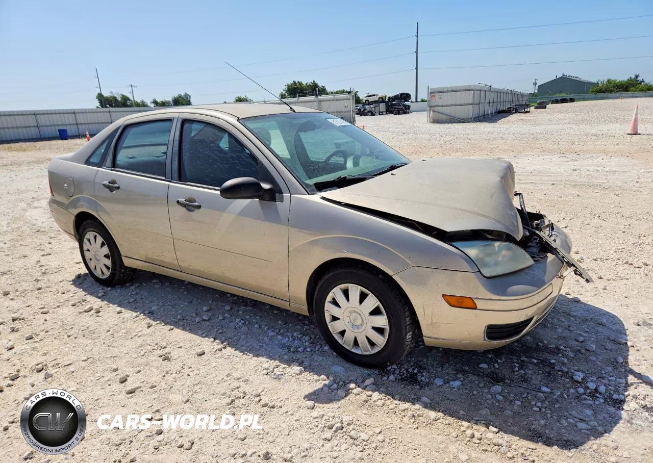 2007 Ford Focus Zx4 VIN:1FAFP34NX7W362086 - 4
