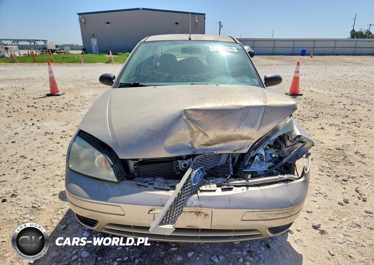 2007 Ford Focus Zx4 VIN:1FAFP34NX7W362086 - 5