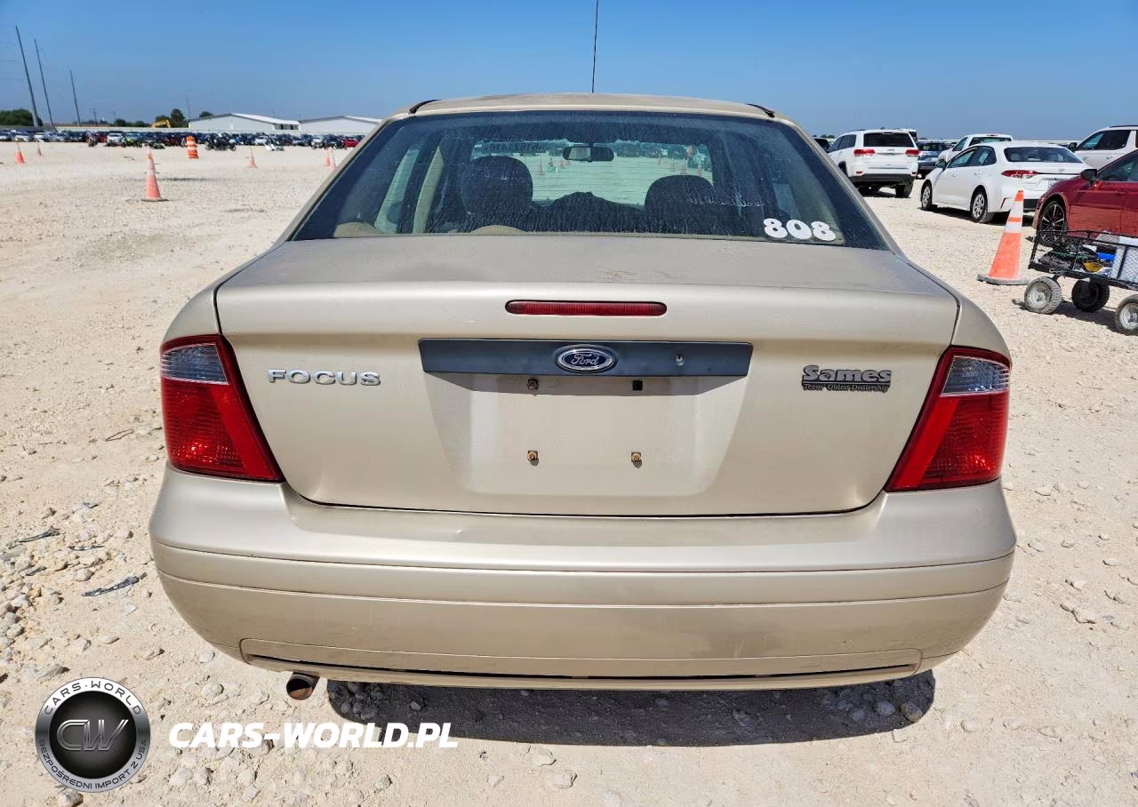 2007 Ford Focus Zx4 VIN:1FAFP34NX7W362086 - 6
