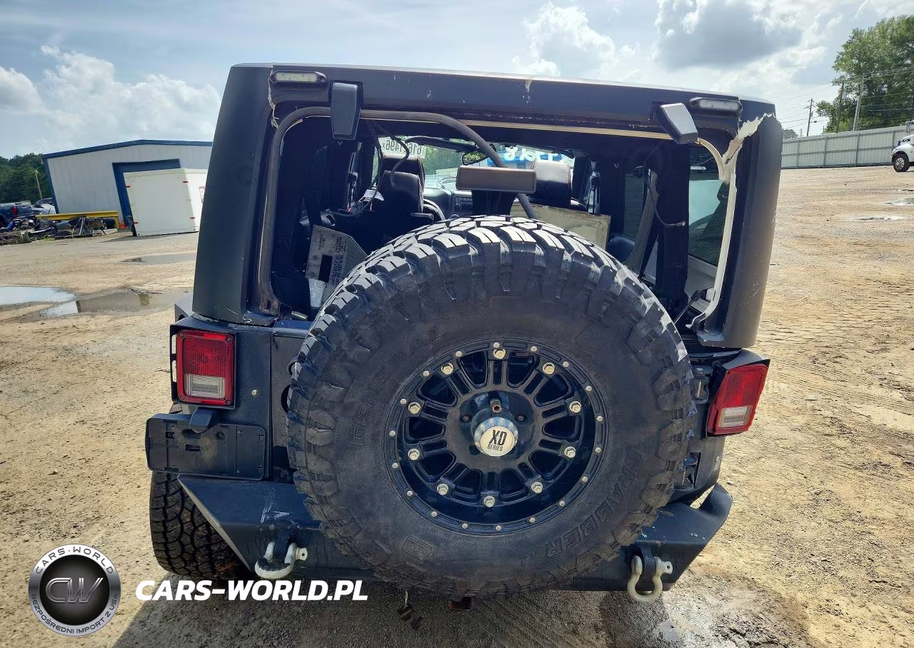 2016 Jeep Wrangler Unlimited Sport VIN:1C4BJWKG9GL140785 - 6