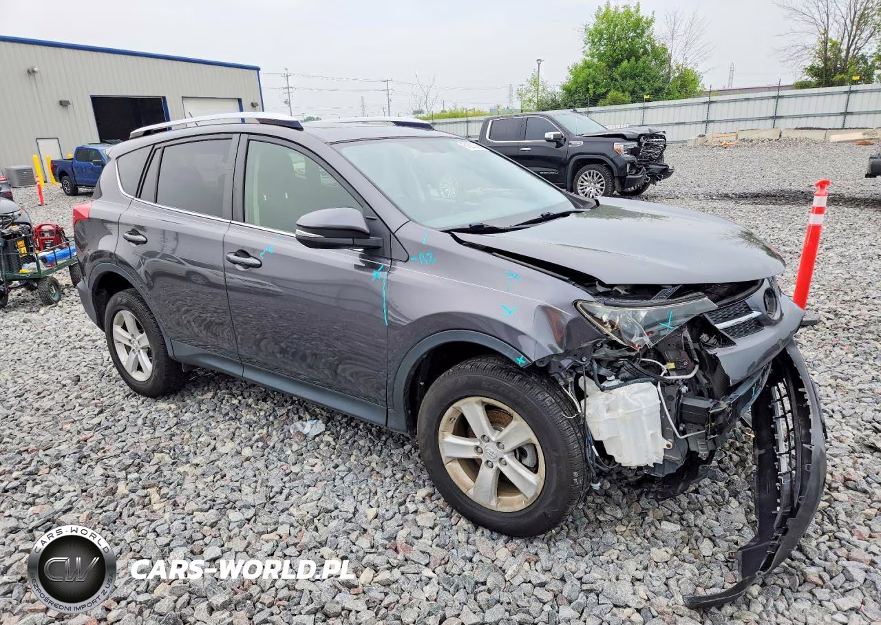 2014 Toyota Rav4 Xle VIN:JTMRFREV3EJ005967 - 4
