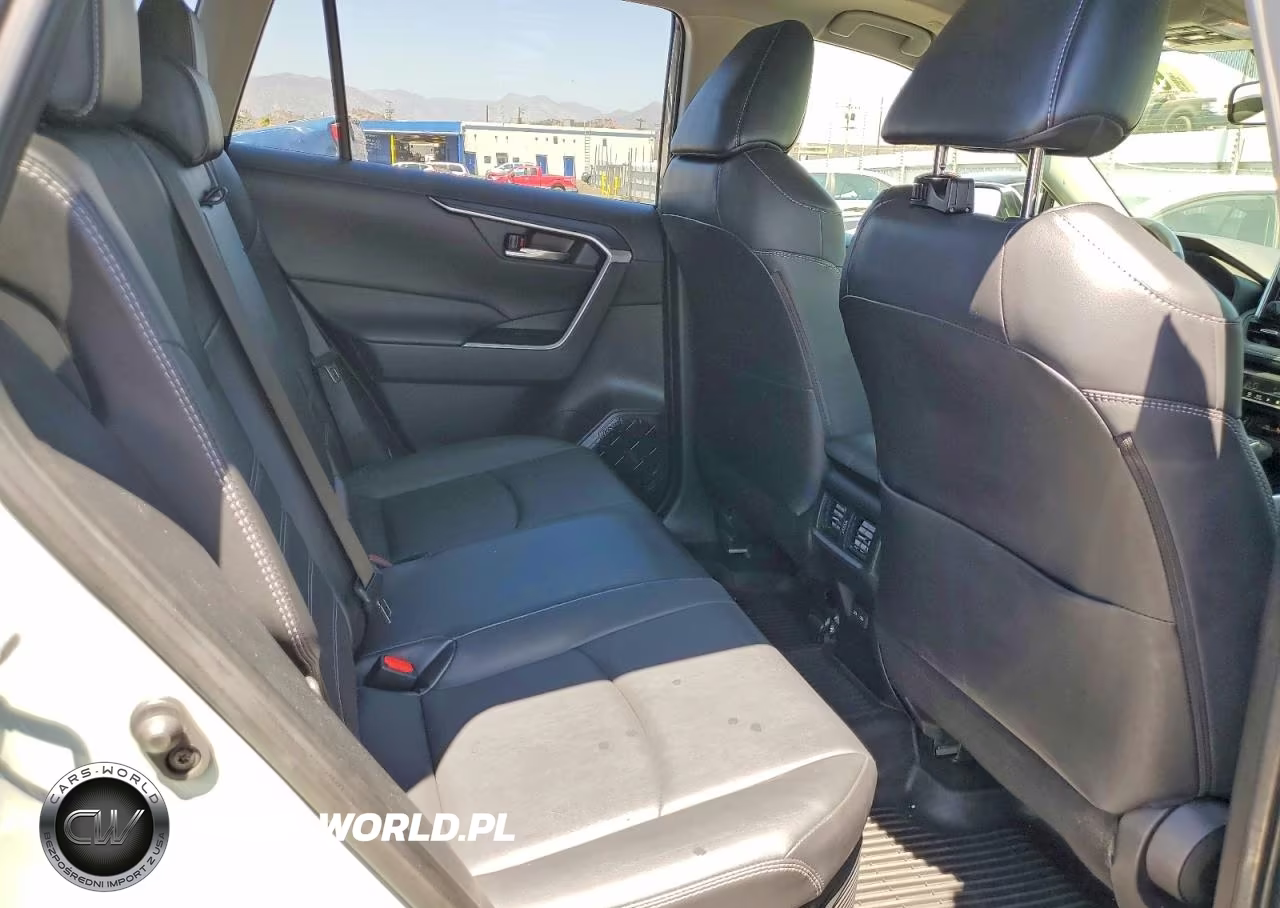 2023 Toyota Rav4 Xle Premium VIN:JTMB6RFV0PD084399 - 11