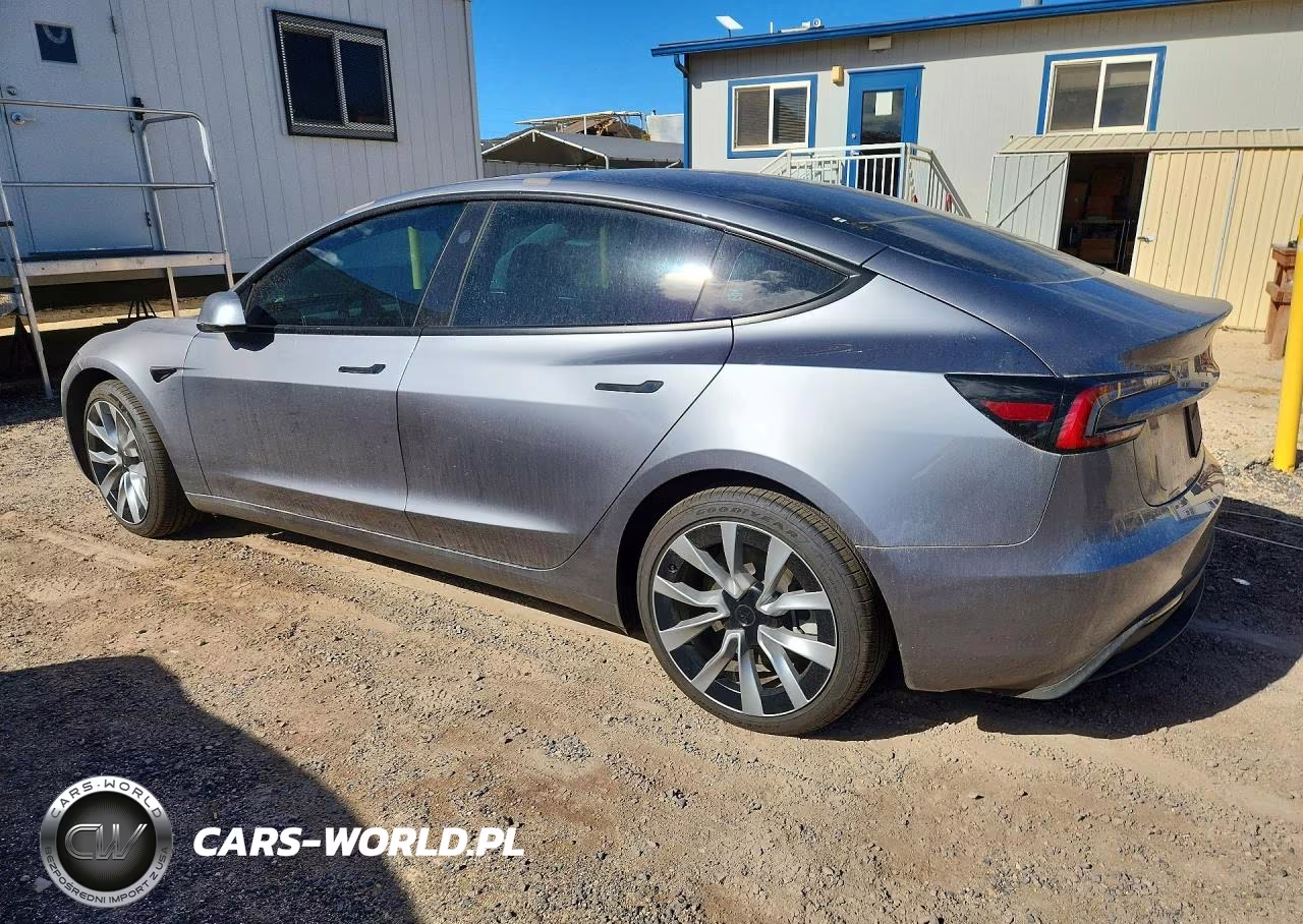 2025 Tesla Model 3 VIN:5YJ3E1EB0SF996757 - 2