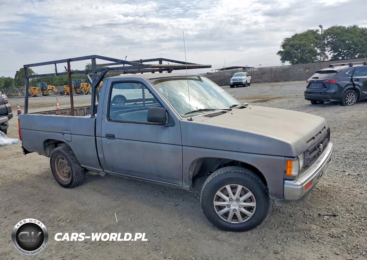 1992 Nissan Truck Short Wheelbase VIN:1N6SD11S3NC356819 - 4