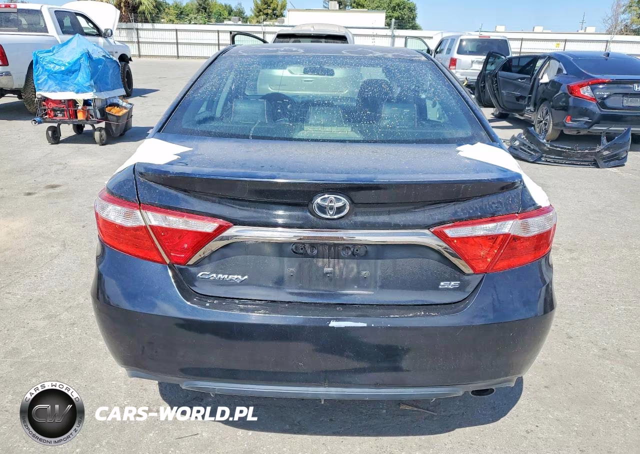 2015 Toyota Camry Le VIN:4T1BF1FK2FU956180 - 6