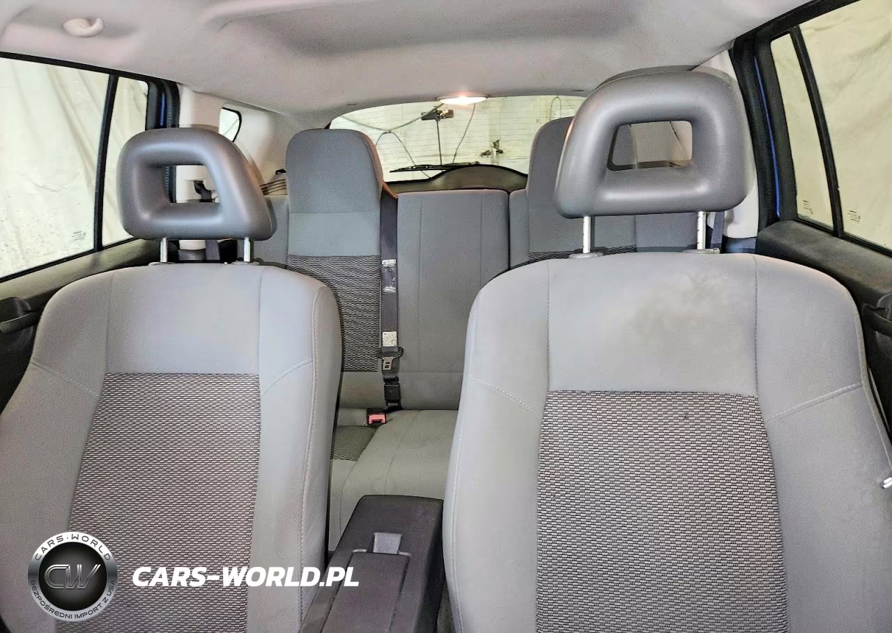 2007 Jeep Compass VIN:1J8FT47W97D200275 - 10