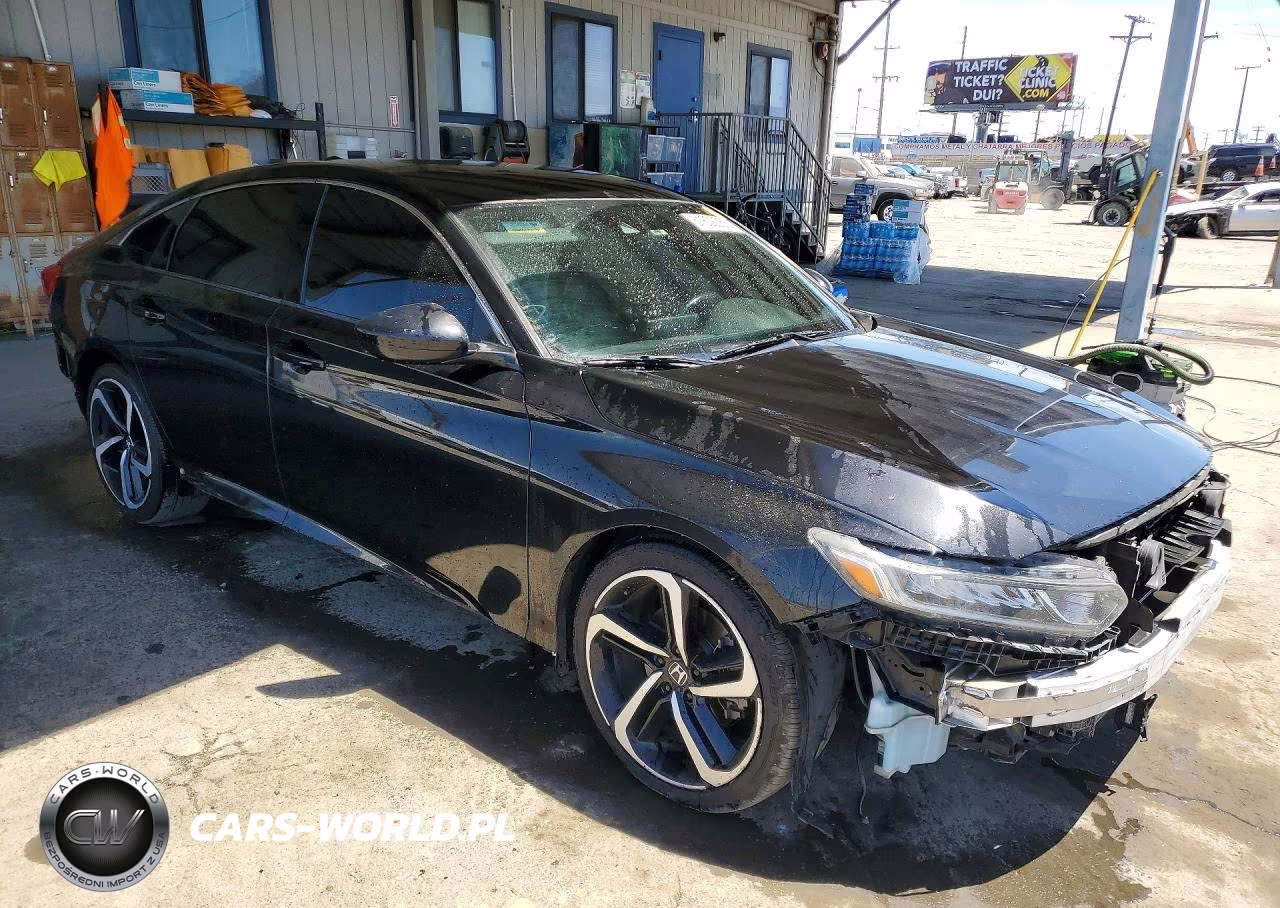 2018 Honda Accord Sport VIN:1HGCV1F34JA243944 - 4