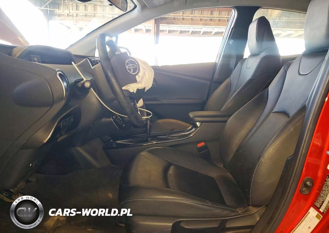 2017 Toyota Prius Three Touring VIN:JTDKARFU6H3528186 - 7