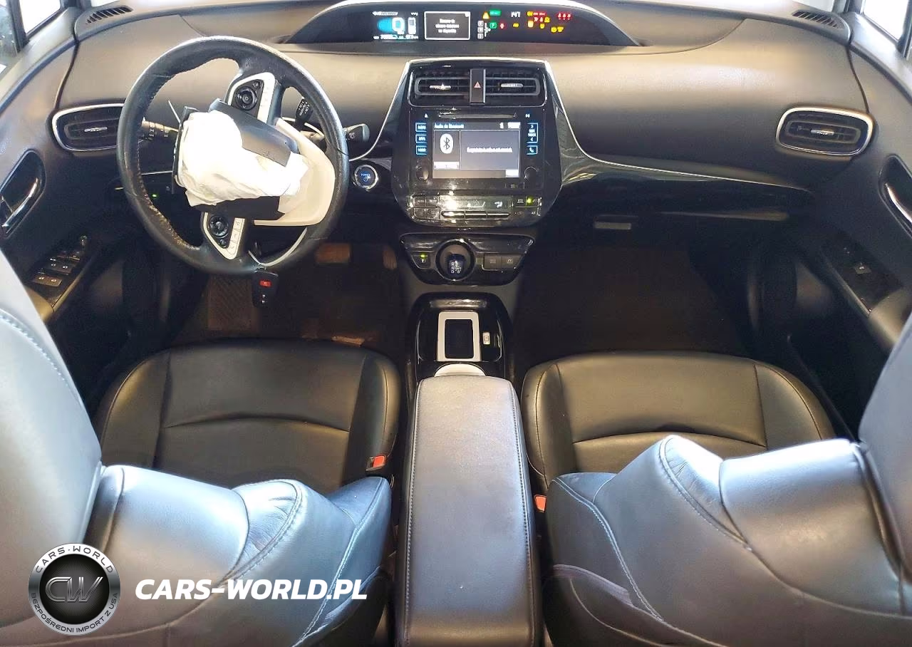 2017 Toyota Prius Three Touring VIN:JTDKARFU6H3528186 - 8