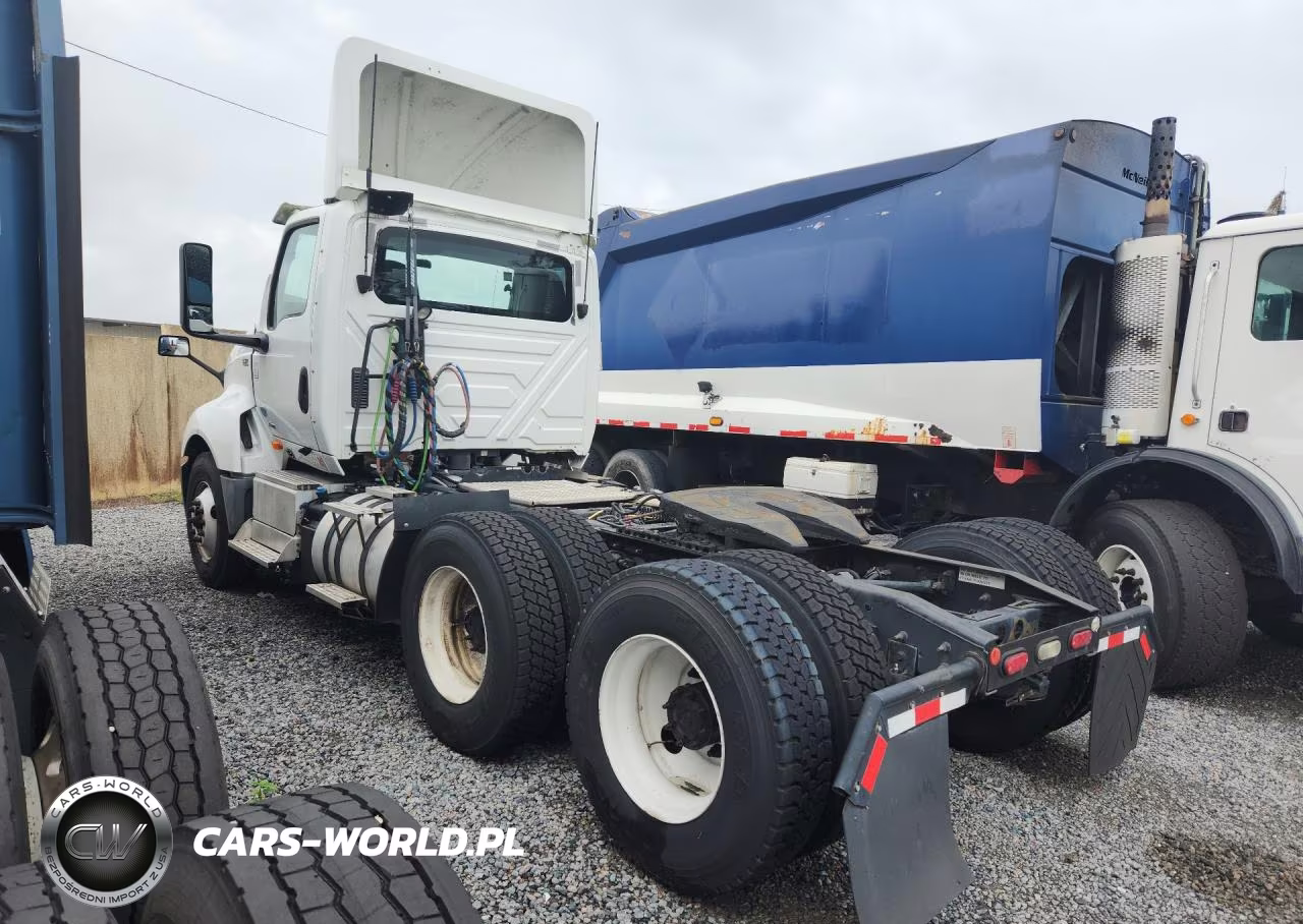 2019 International Lt625 VIN:3HCDZTZR5KL414622 - 2