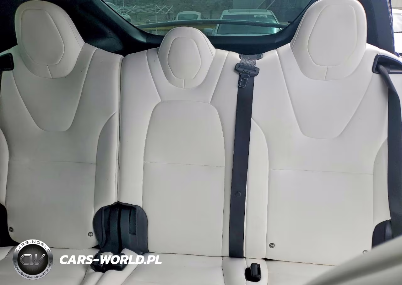 2018 Tesla Model X VIN:5YJXCDE2XJF124173 - 10
