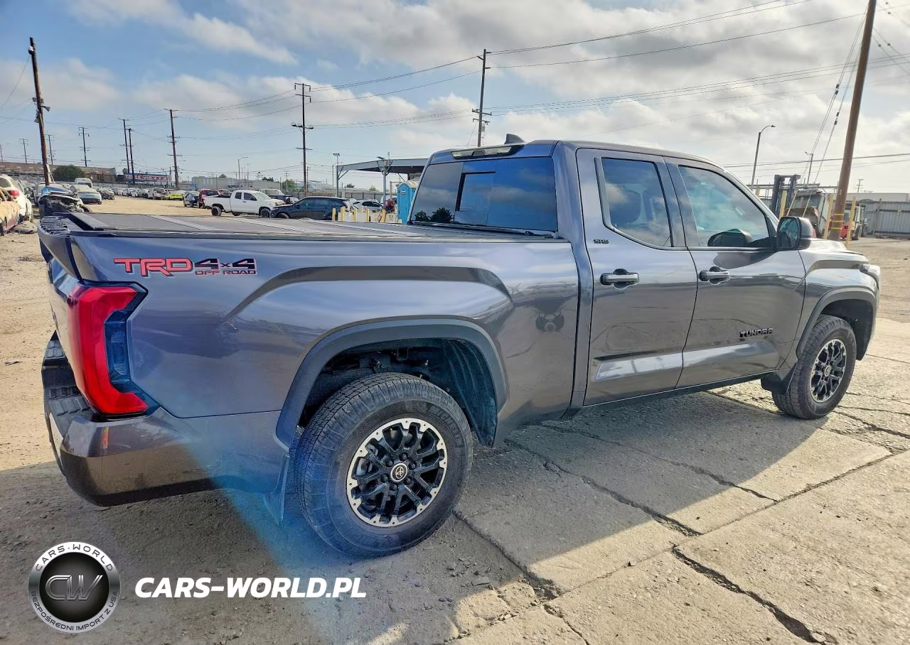 2023 Toyota Tundra Sr5 VIN:5TFLA5DA7PX128392 - 3