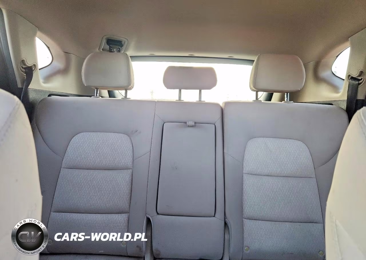 2018 Hyundai Tucson Sel VIN:KM8J3CA43JU635038 - 10