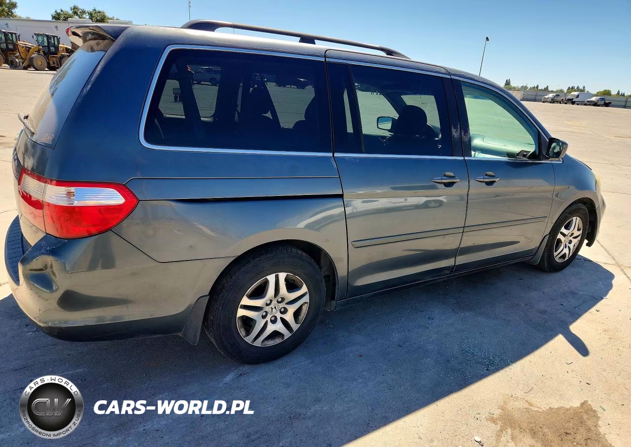 2006 Honda Odyssey Ex VIN:5FNRL38456B439230 - 3