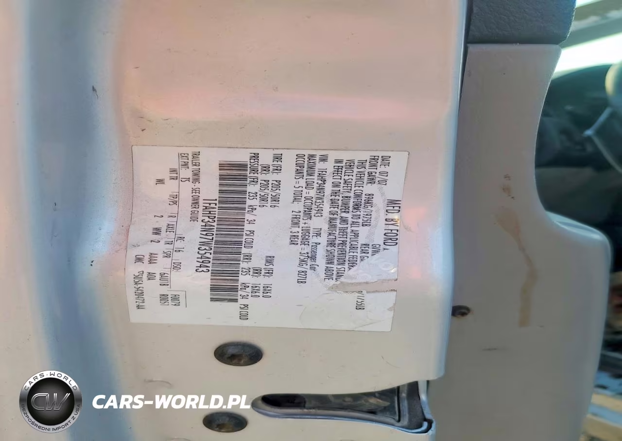 2007 Ford Focus Zx4 VIN:1FAHP34N97W354943 - 12