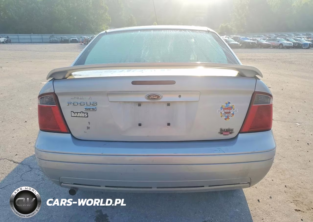 2007 Ford Focus Zx4 VIN:1FAHP34N97W354943 - 6