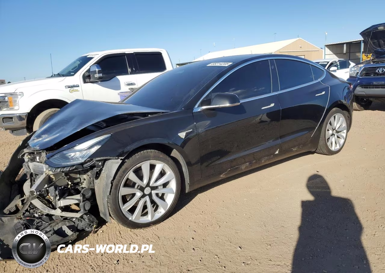 2019 Tesla Model 3 – zdjęcie 1 z 13