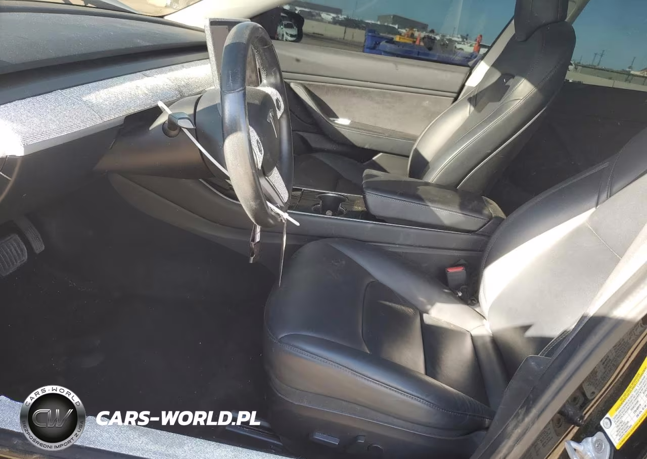 2019 Tesla Model 3 VIN:5YJ3E1EBXKF365336 - 7