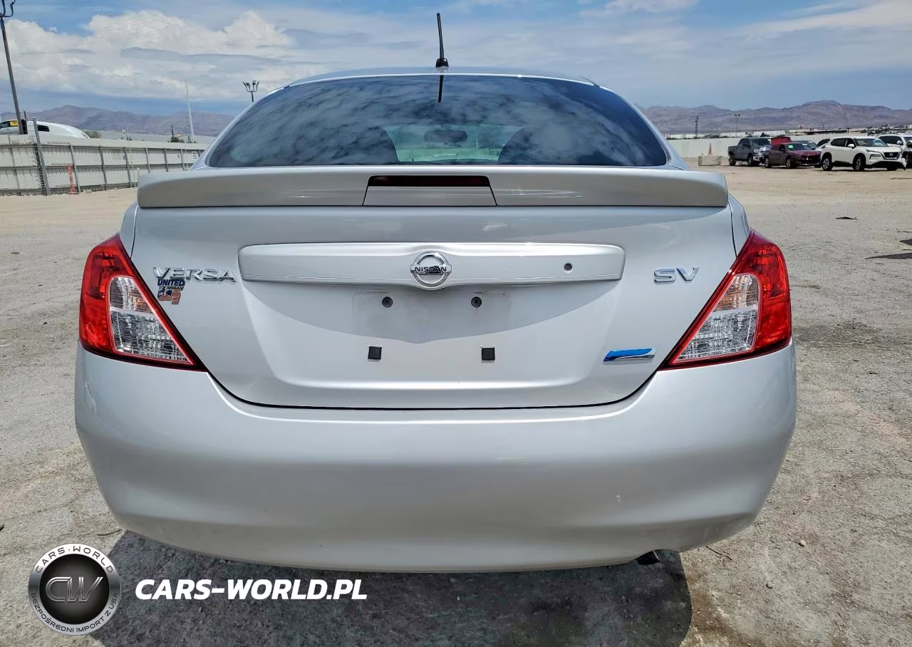 2013 Nissan Versa 1.6 S VIN:3N1CN7AP1DL841016 - 6