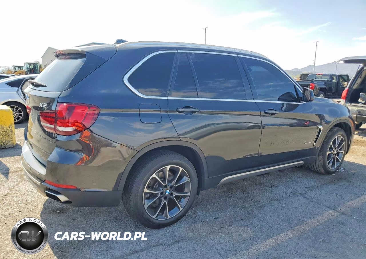 2018 BMW X5 Sdrive35I VIN:5UXKR2C52J0Z17961 - 3