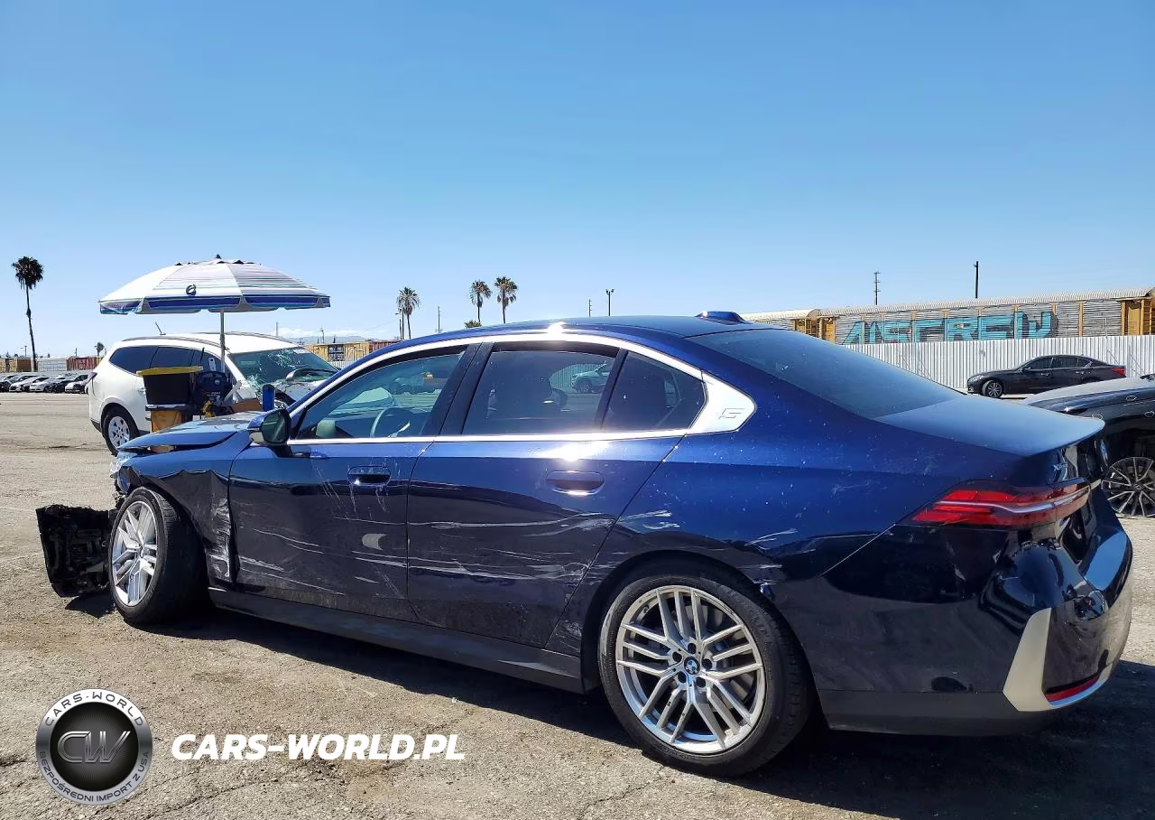 2024 BMW 540 Xi VIN:WBA63FJ07RCR92701 - 2