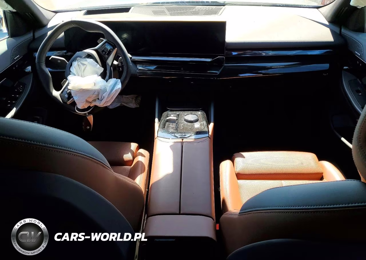 2024 BMW 540 Xi VIN:WBA63FJ07RCR92701 - 8