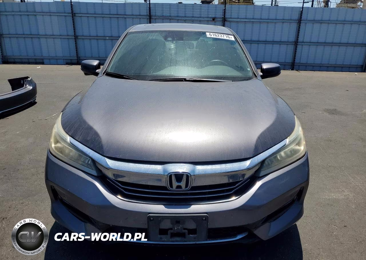 2017 Honda Accord Touring Hybrid VIN:JHMCR6F74HC002711 - 5