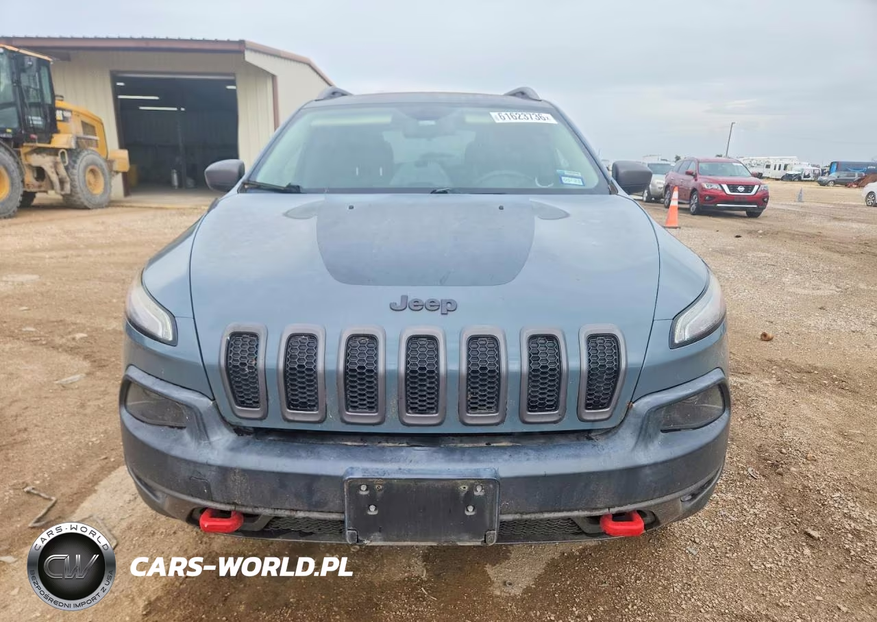 2015 Jeep Cherokee Trailhawk VIN:1C4PJMBSXFW641955 - 5
