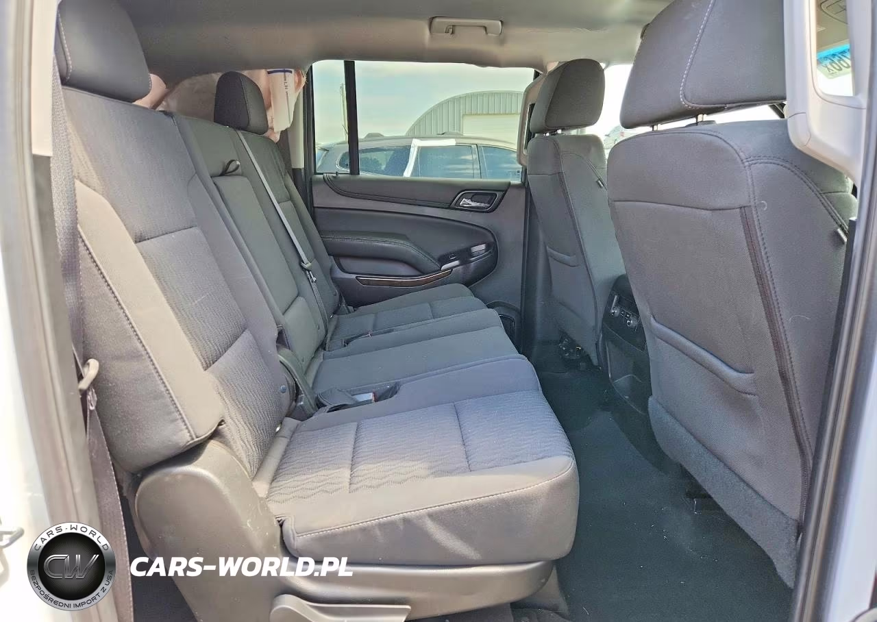 2018 Chevrolet Suburban C1500 Ls VIN:1GNSCGKC4JR393828 - 11