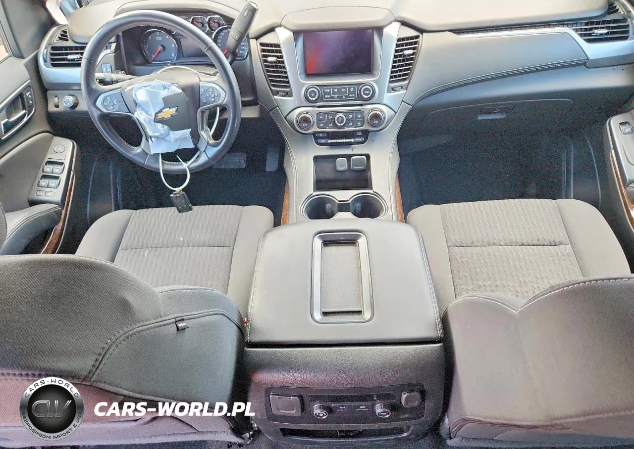 2018 Chevrolet Suburban C1500 Ls VIN:1GNSCGKC4JR393828 - 8
