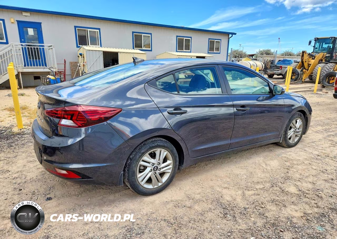 2020 Hyundai Elantra Sel VIN:5NPD84LF0LH598308 - 3