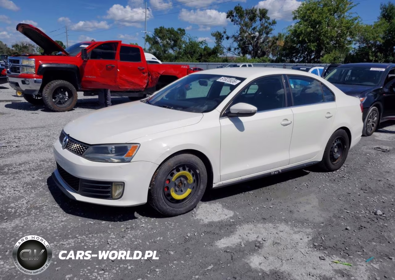 2013 Volkswagen Jetta Gli – zdjęcie 1 z 12
