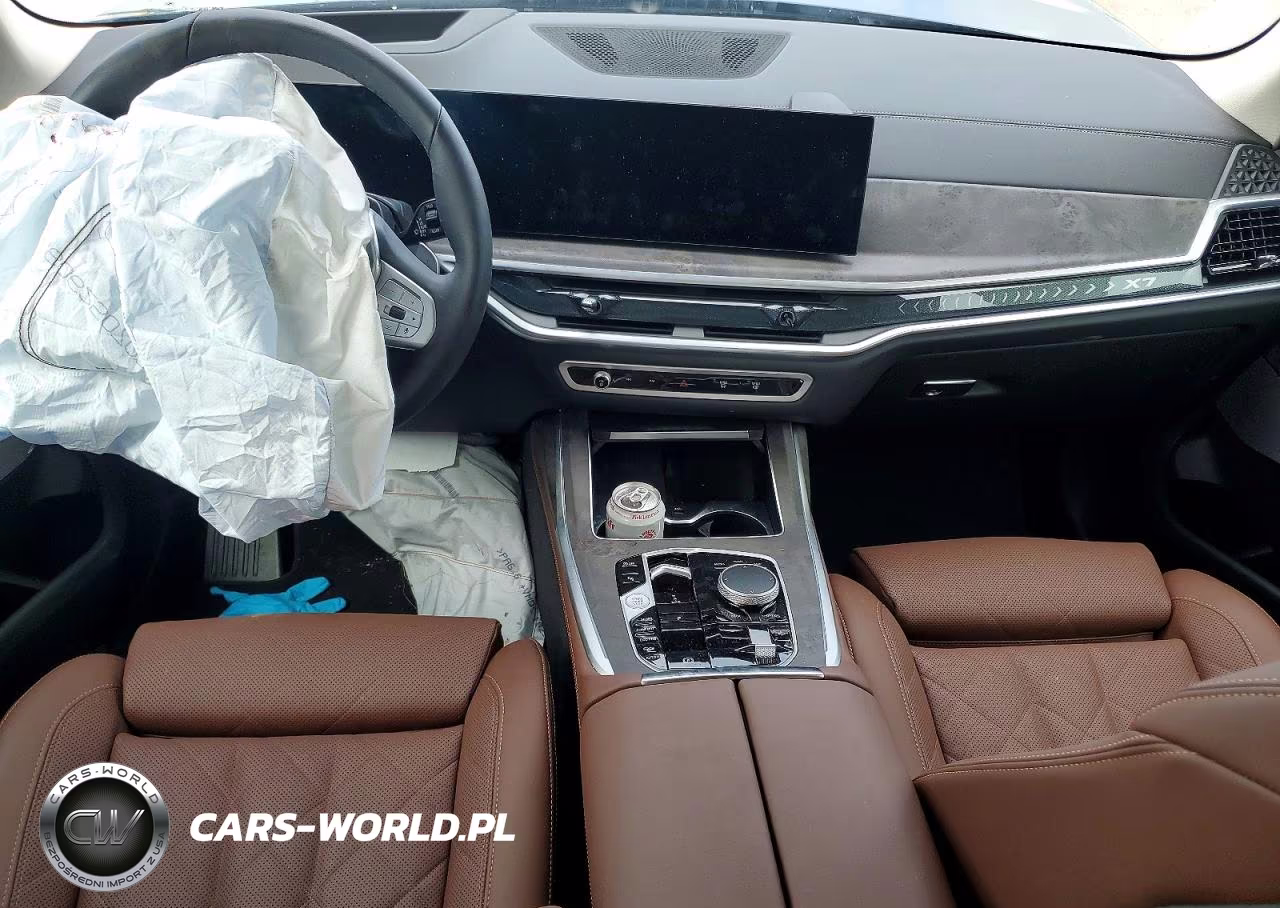 2026 BMW X7 xDrive40I VIN:5UX23EM04T9186860 - 8