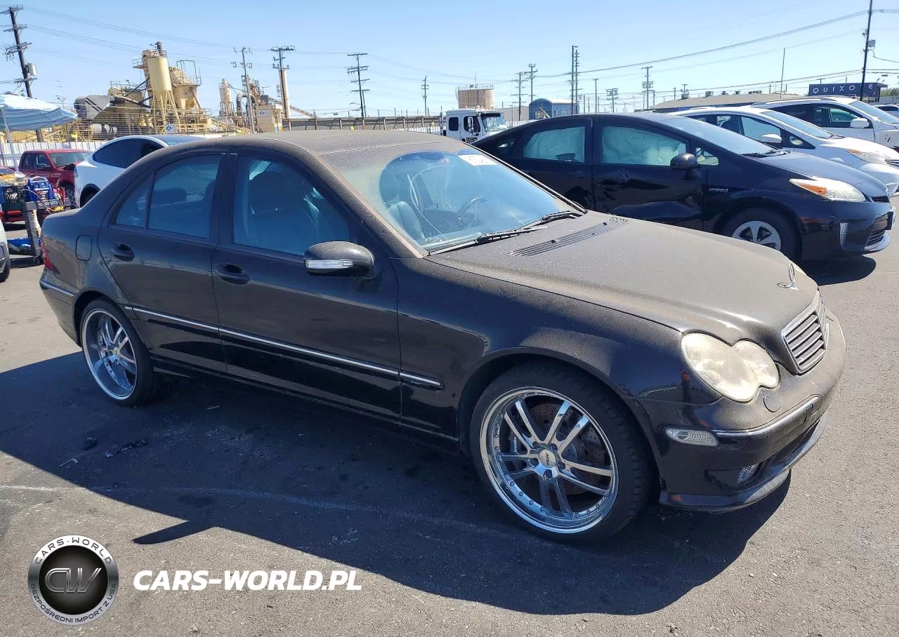 2004 Mercedes-Benz C 230K Sport Sedan VIN:WDBRF40J34A556016 - 4