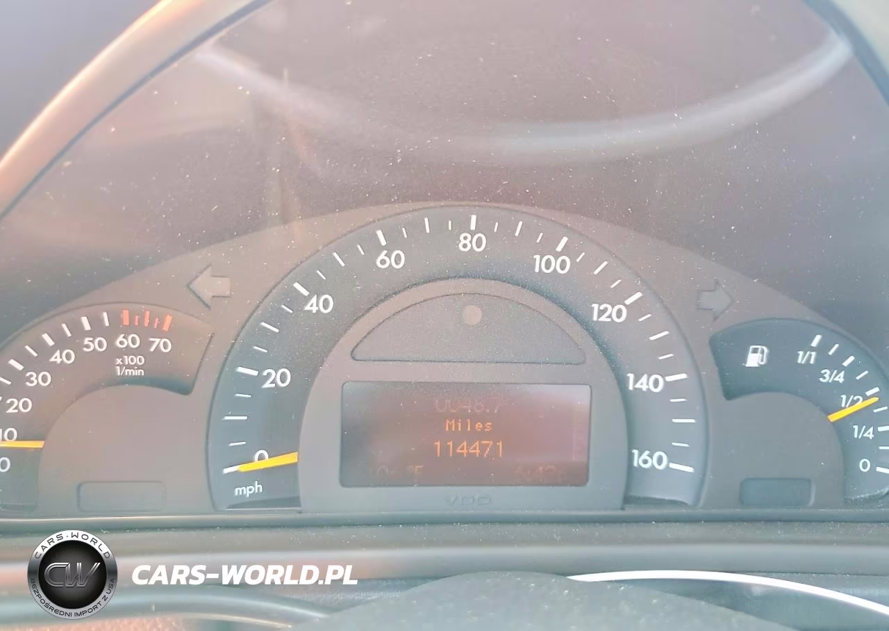 2004 Mercedes-Benz C 230K Sport Sedan VIN:WDBRF40J34A556016 - 9