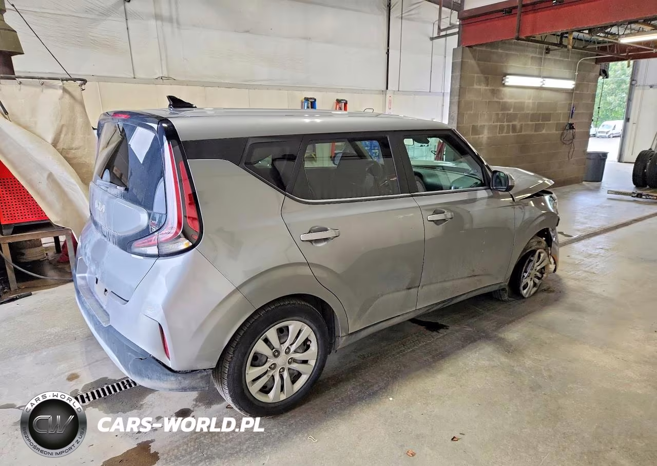2023 Kia Soul Lx VIN:KNDJ23AU9P7844301 - 3