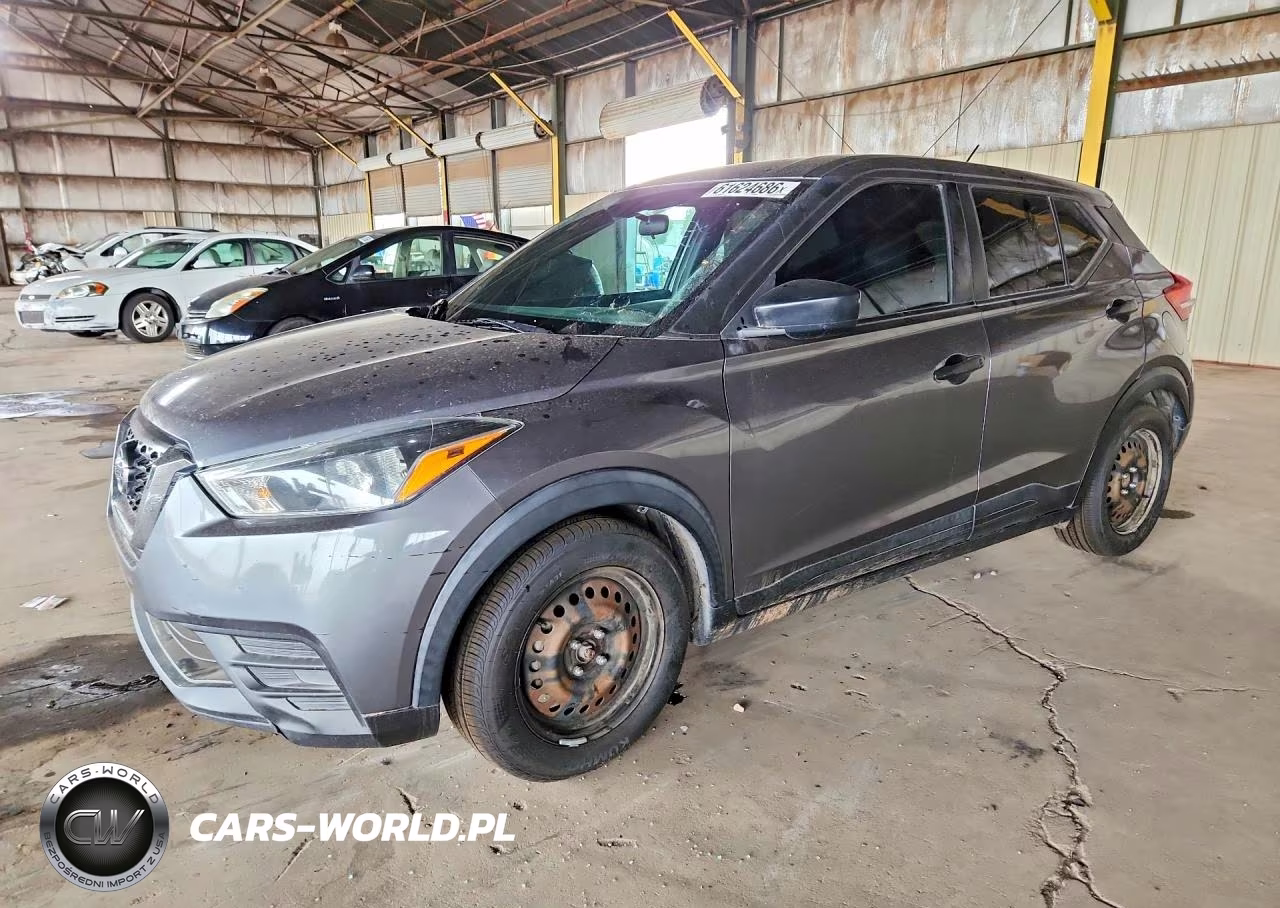 2020 Nissan Kicks S