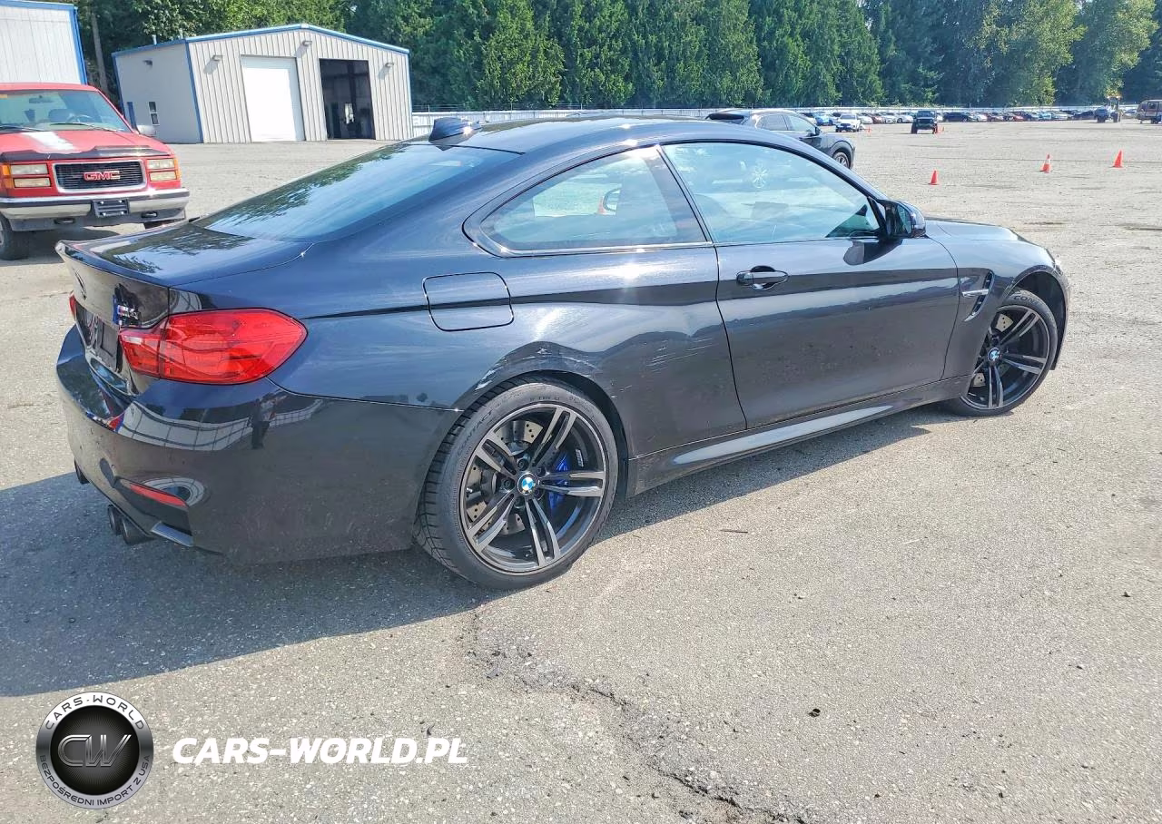 2016 BMW M4 VIN:WBS3R9C59GK337157 - 3
